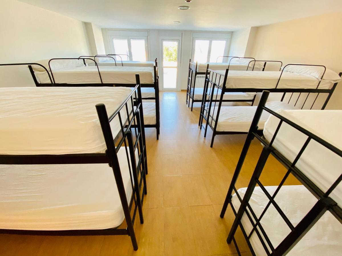 Albergue Internacional Vandrerhjem Sarria Eksteriør bilde